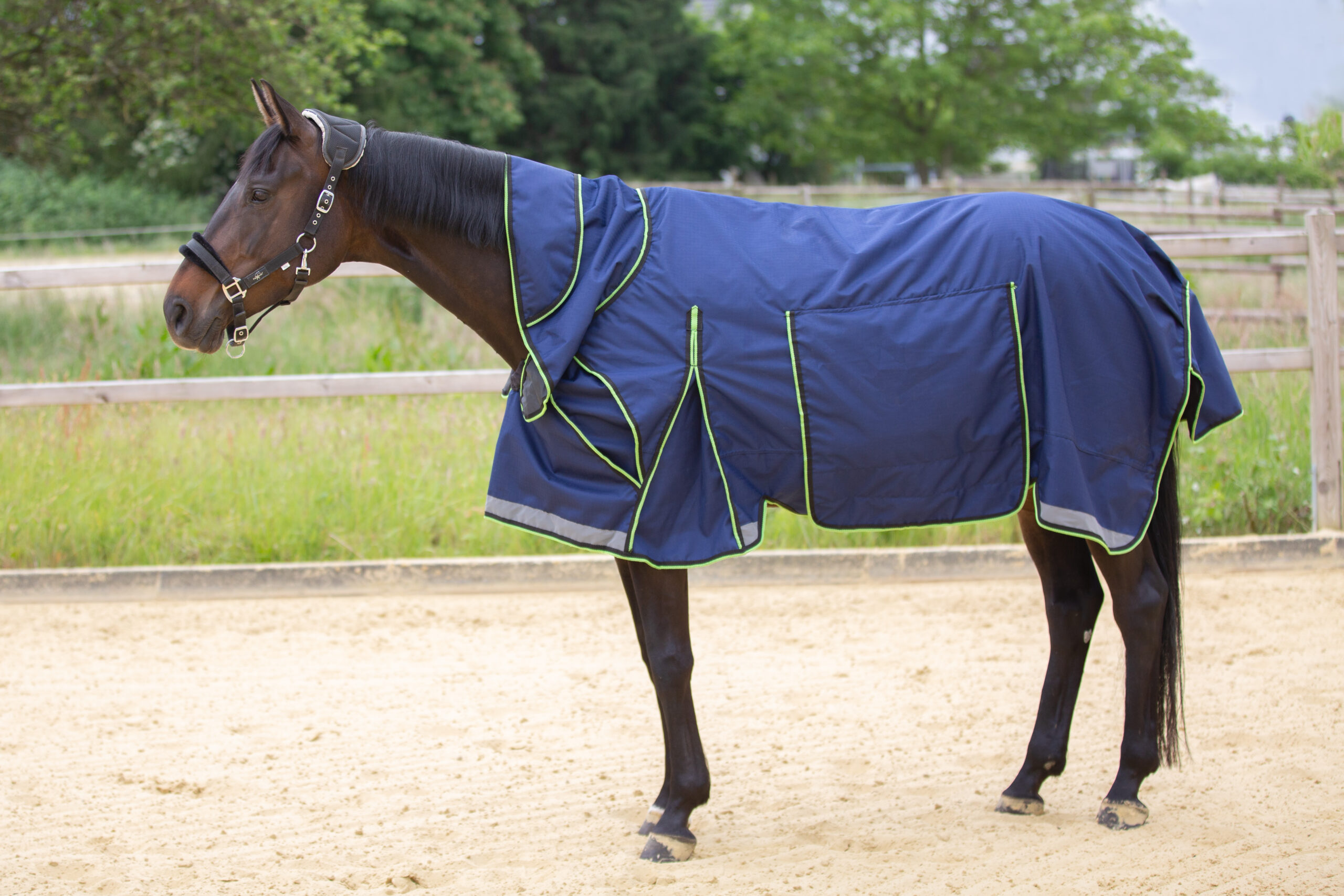 Quittpad Outdoordecke mit Bauchlatz